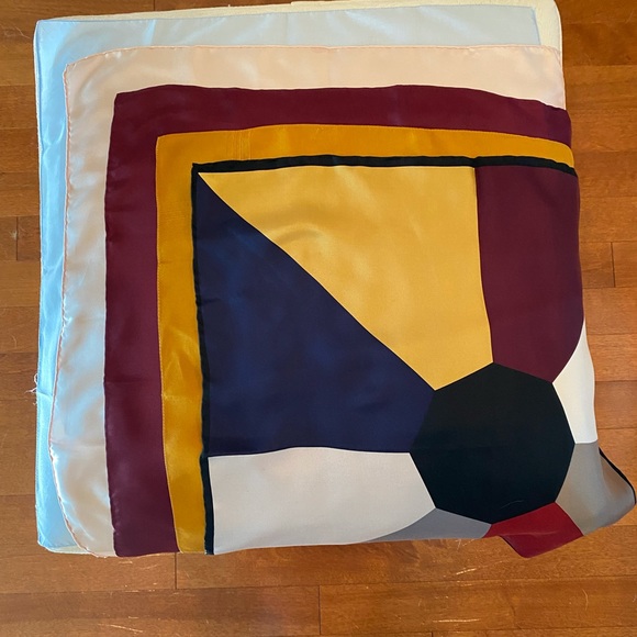 Bundle of 4 silk pocket squares. - Picture 5 of 5